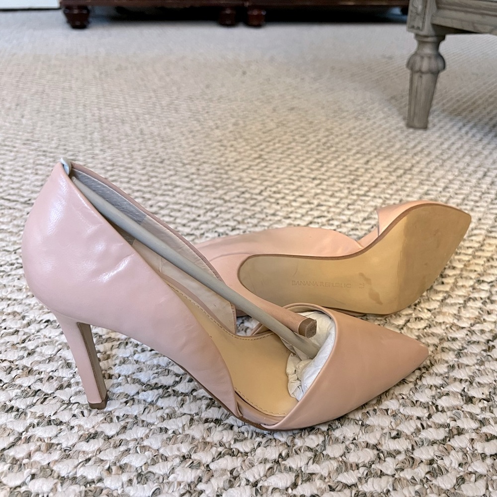 Banana republic Adelia dorsay heels